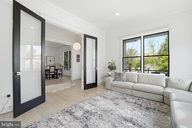 Building Photo - 2504 12th St N