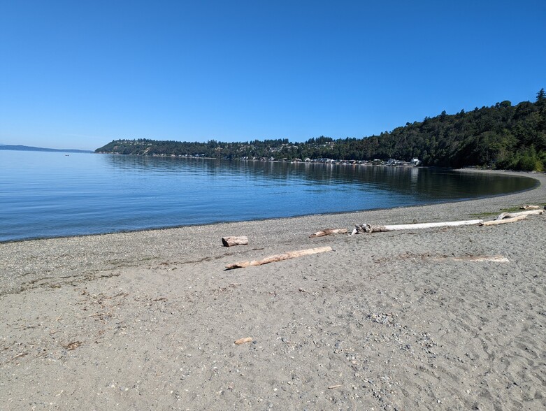 Seahurst Beach - 1412 SW 130th St