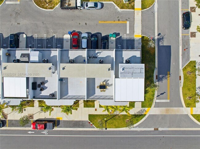 Building Photo - 26122 SW 145th ct