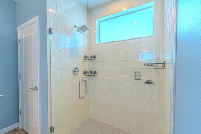 Building Photo - 10696 SW Estella Ln