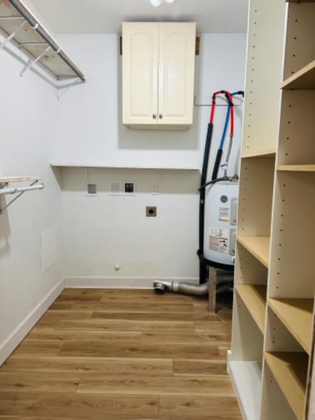 Building Photo - 2498 Old Charlotte Pike