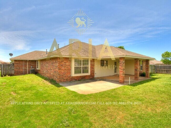 Building Photo - GORGEOUS 4 BED/2 BATH HOME IN EAGLE CLIFF ...