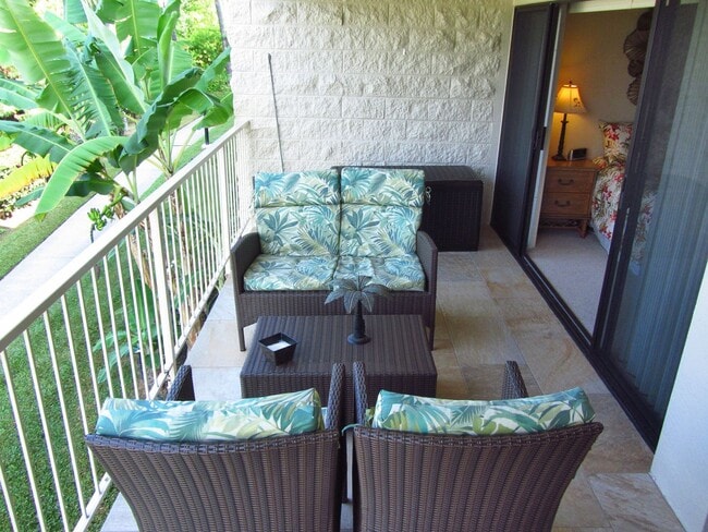 Building Photo - Avaliable June 27, 2025 | Keauhou Punahele...