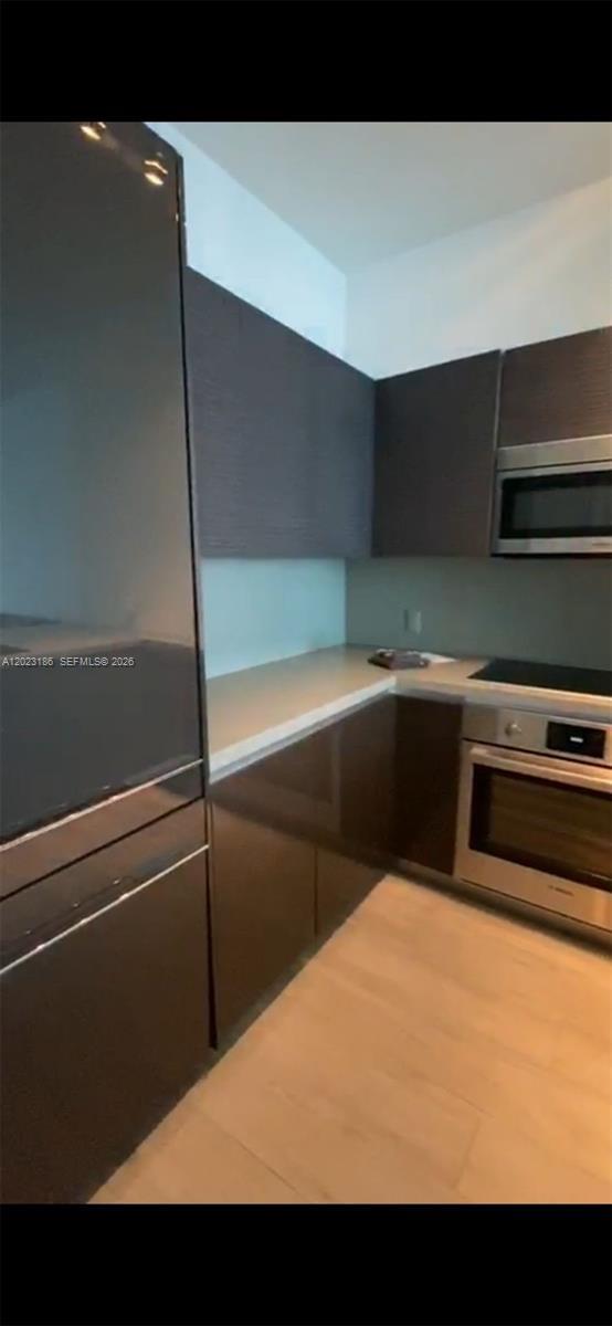 Building Photo - 1080 Brickell Ave