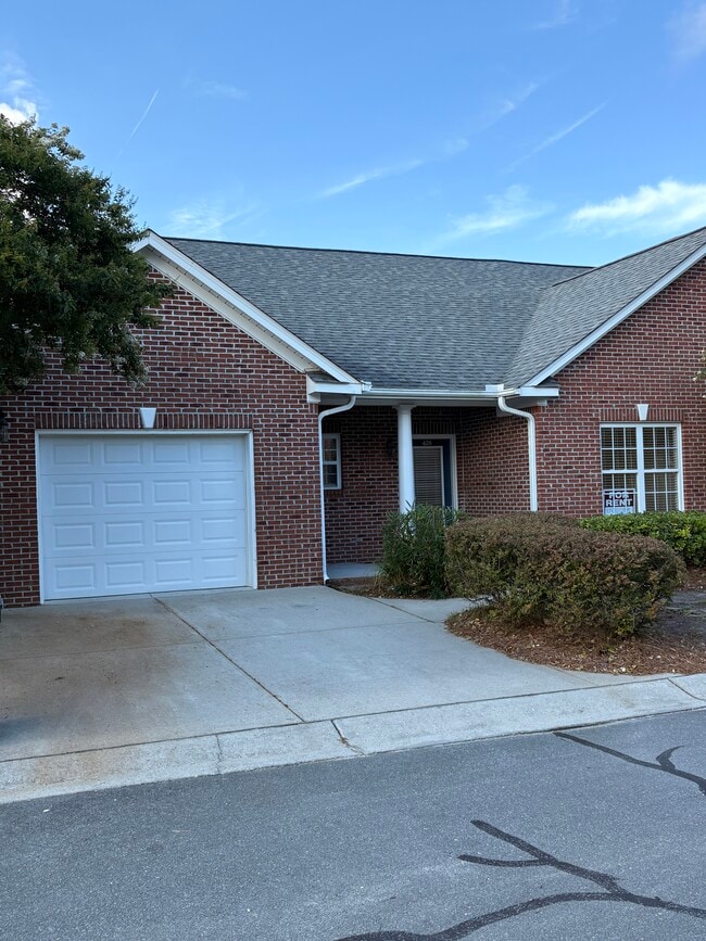 Building Photo - 428 Lightning Whelk Way