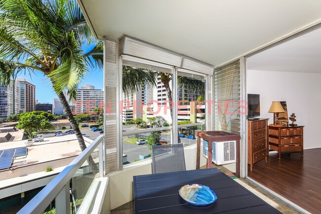 Building Photo - furnished 1 bdrm, 1 bath unit at Diamond Head Vista