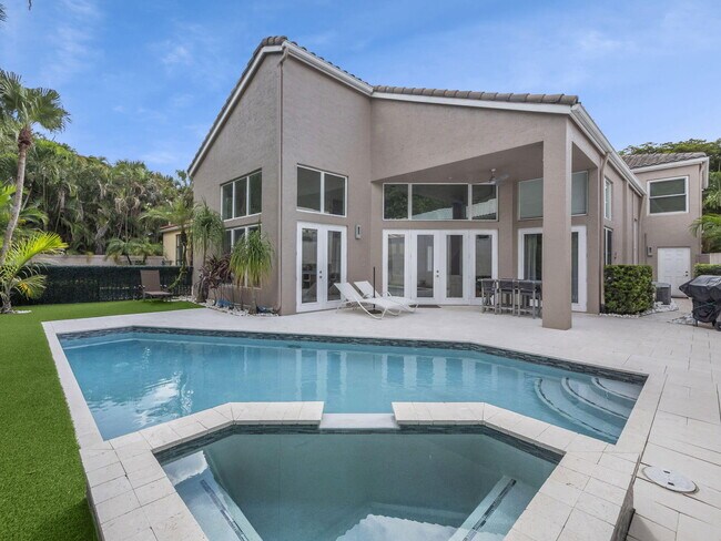 Building Photo - 102 Sunset Bay Dr