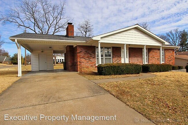 Building Photo - 3 br, 1.5 bath House - 1836 Westwood