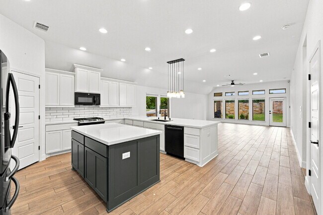 Building Photo - 12653 Dragonfly Ln
