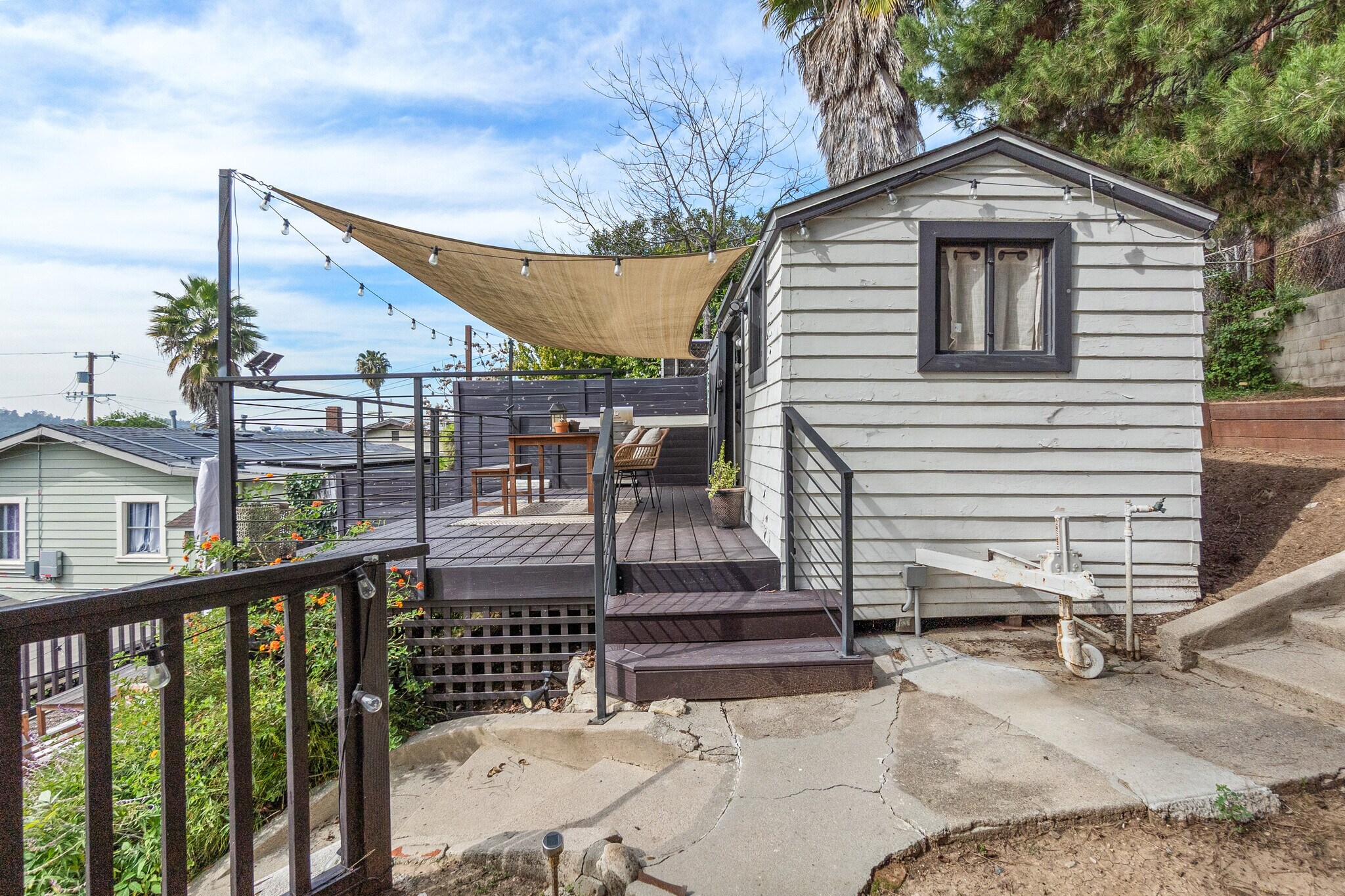 Building Photo - 529 Isabel St