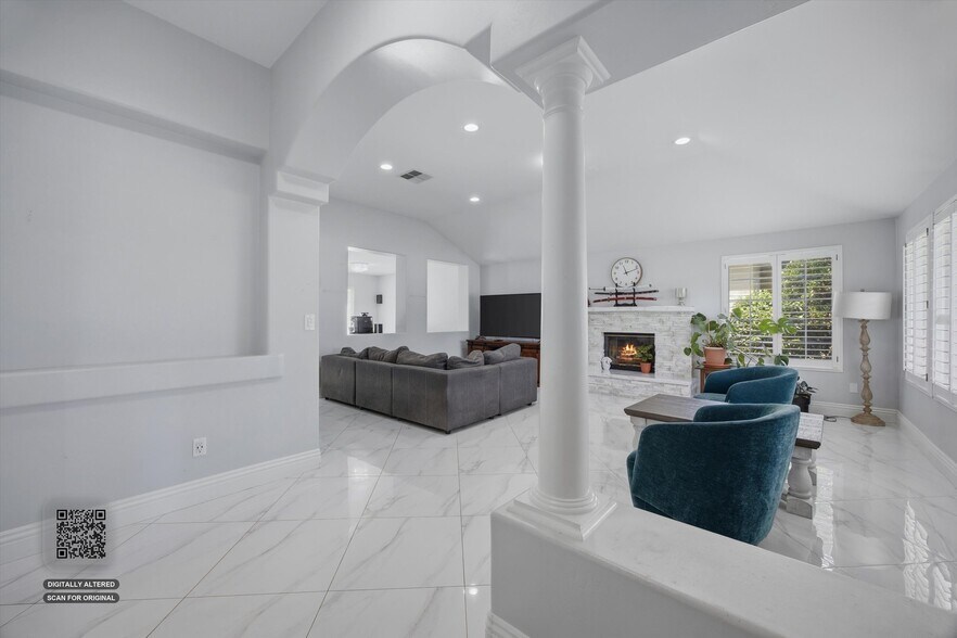 Building Photo - 10721 Loughton Ave