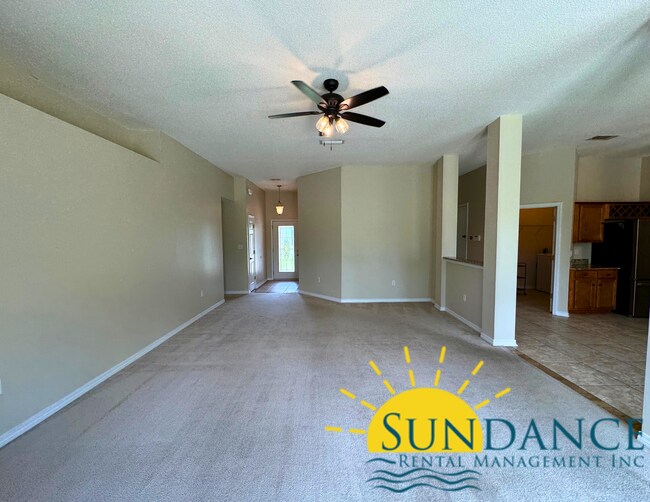 Building Photo - Spacious 4-Bedroom Home on a Quiet Cul-de-Sac!