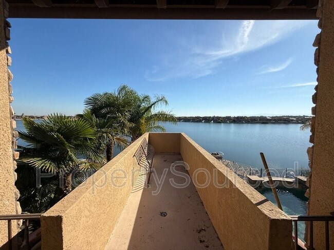 Building Photo - 4060 Chiavari Way