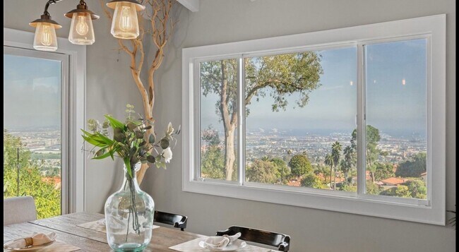 Building Photo - Resort-Style Living with Pool & Iconic Coastal Views