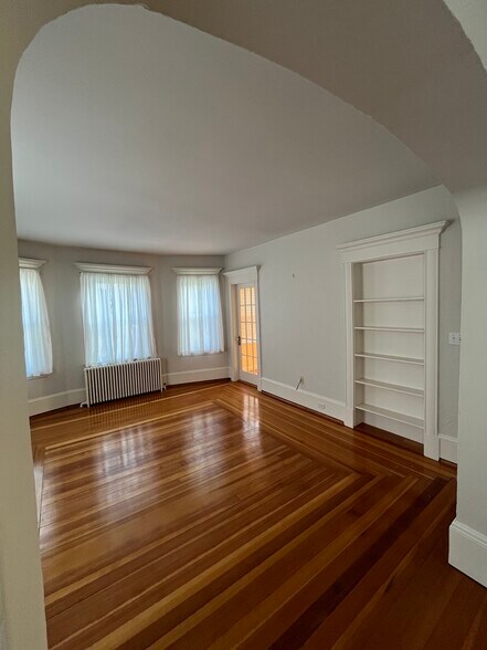 Living Room - 445 Wood St