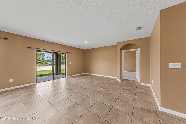 Building Photo - 1310 Mineral Lp Dr NW