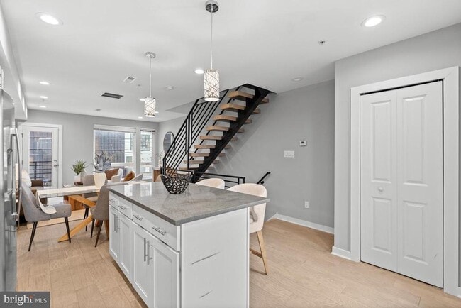 Building Photo - 815 Perkiomen St