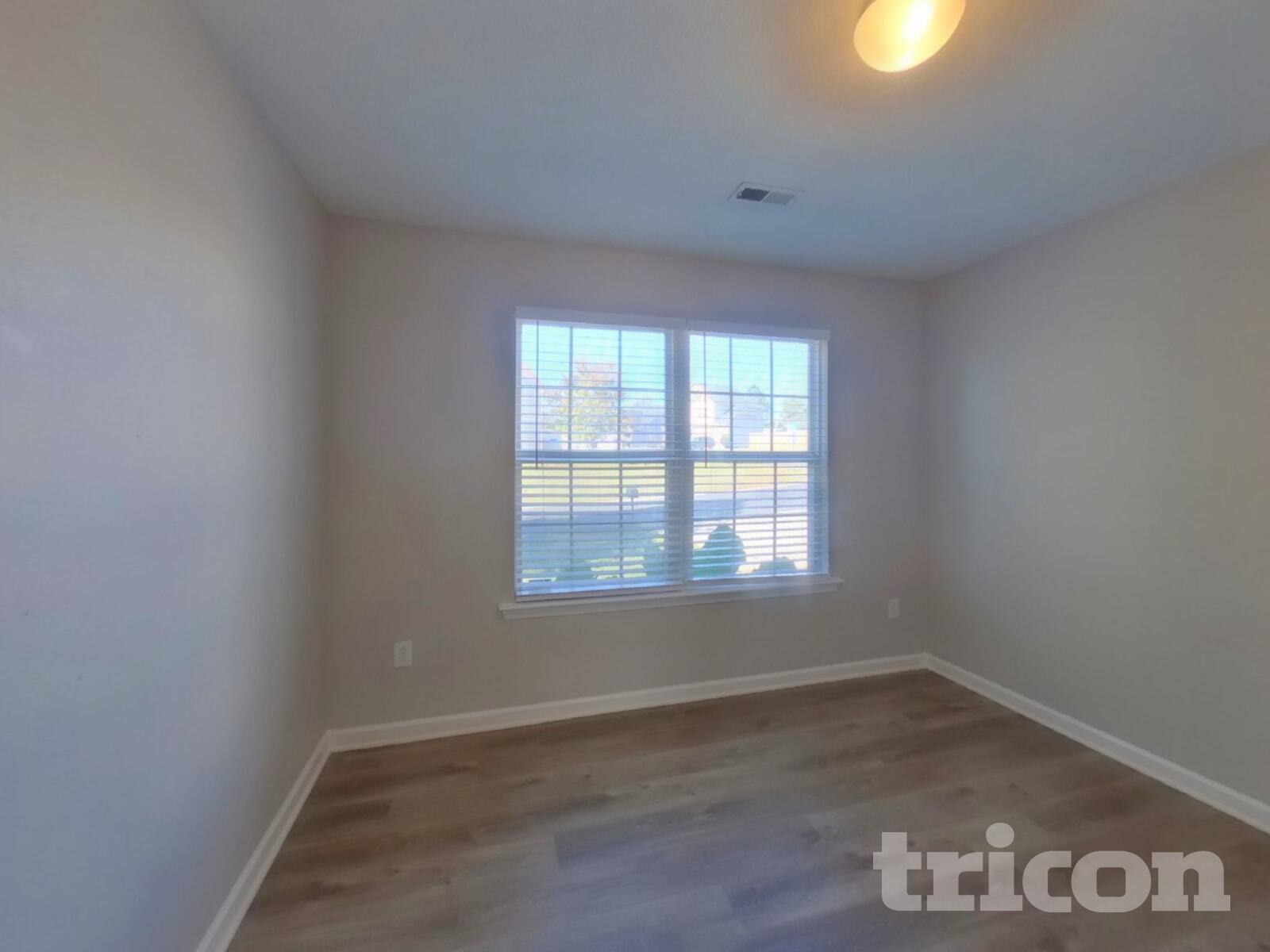 Building Photo - 427 Lynnell Way