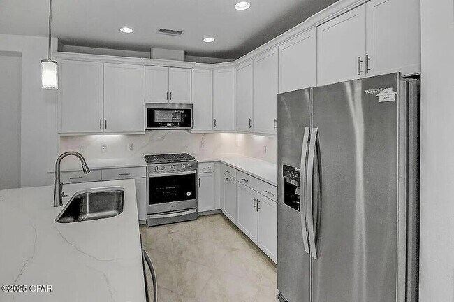 Building Photo - 8572 Margaritaville Blvd