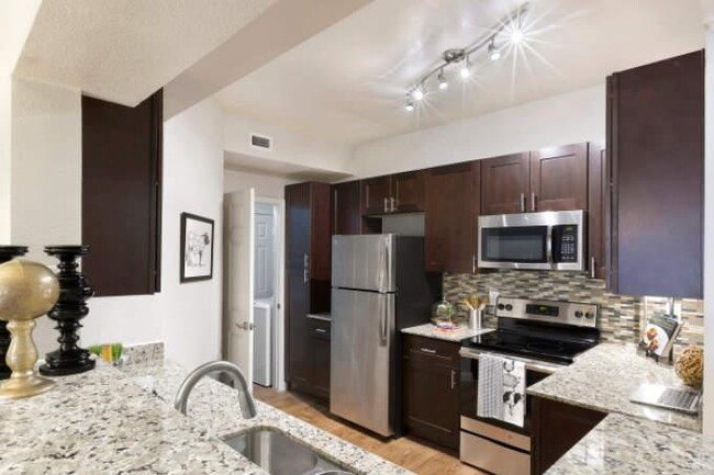 Building Photo - 1 bedroom in Austin TX 78705