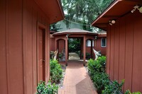 Building Photo - Rental