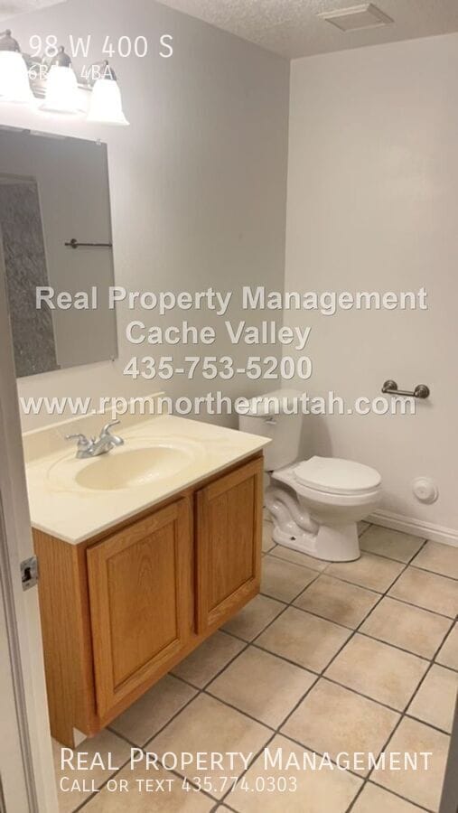 Building Photo - 98 W 400 S