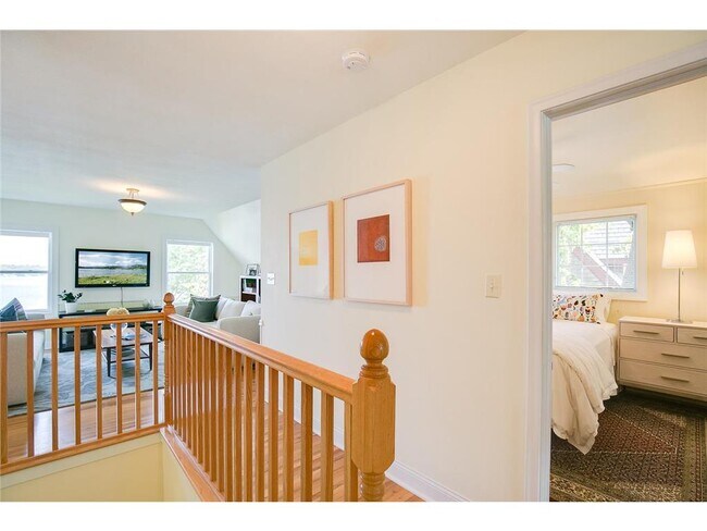 Building Photo - 26170 Birch Bluff Rd