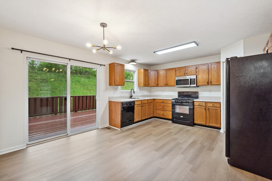 Building Photo - 1228 Gneiss Dr