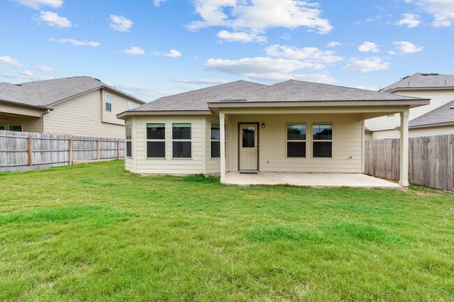 Building Photo - 2039 Rowan Wy