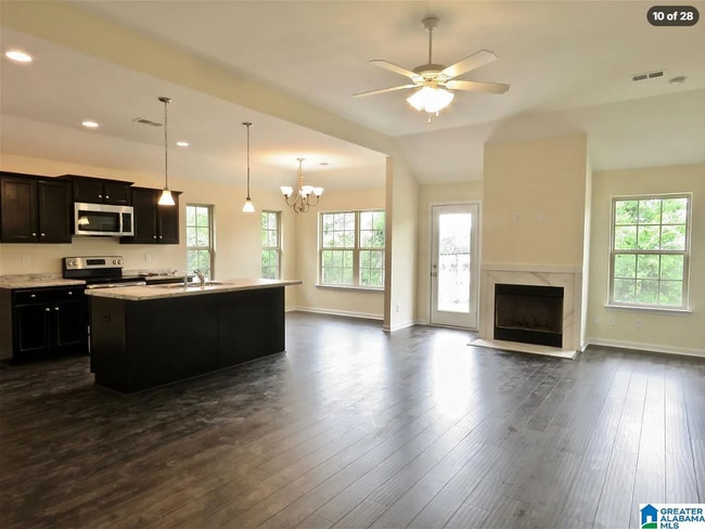 Building Photo - 5623 Goodwin Ct