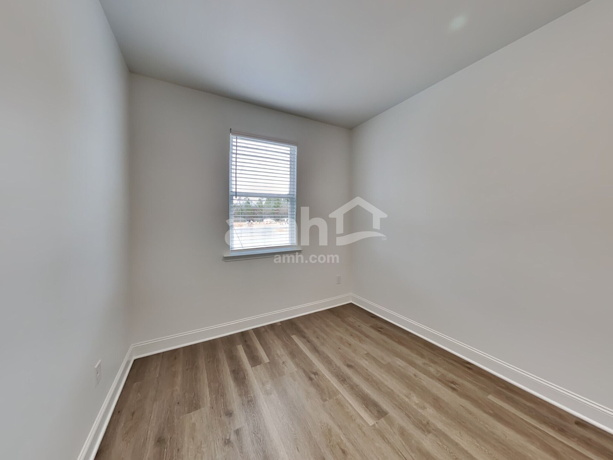 Building Photo - 1509 Aquamarine Dr