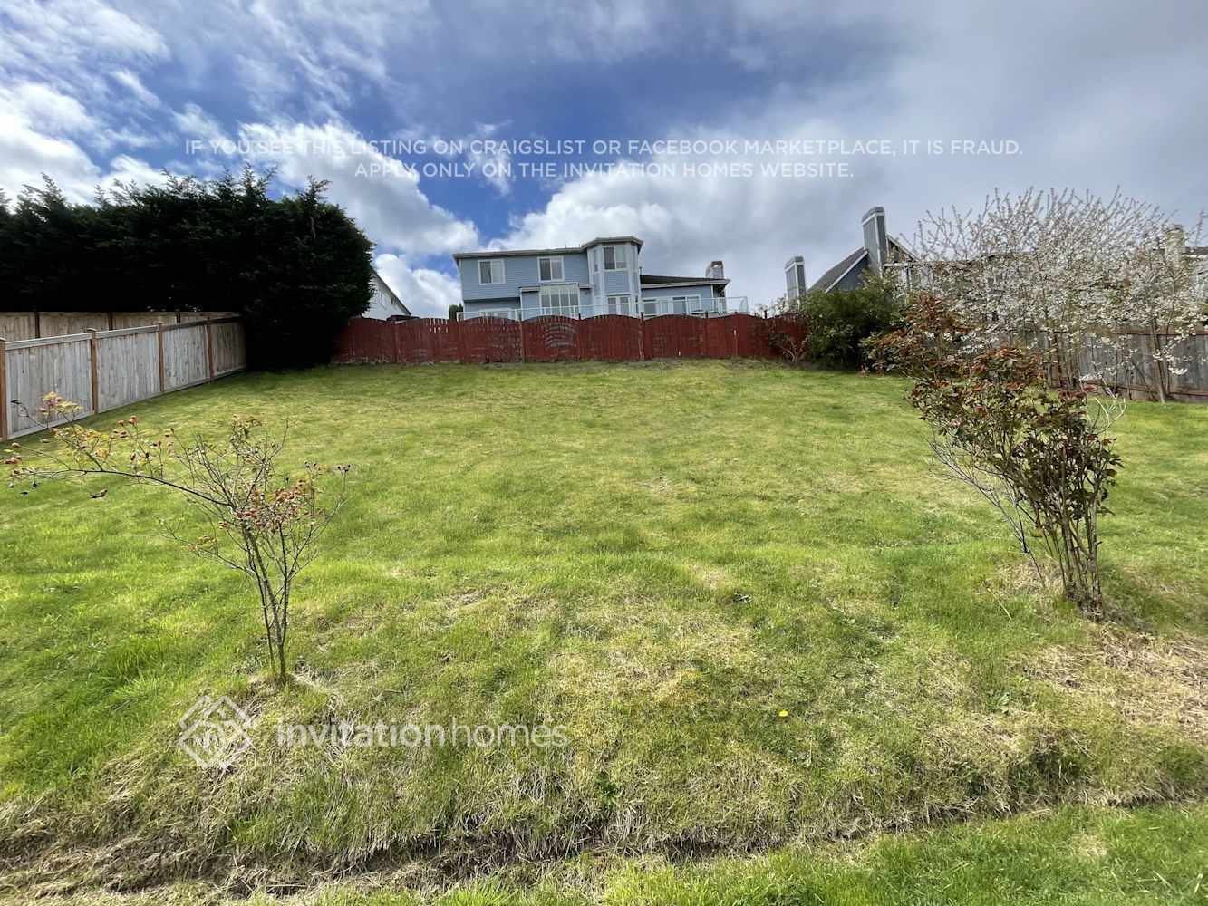 Building Photo - 5008 Norpoint Way NE