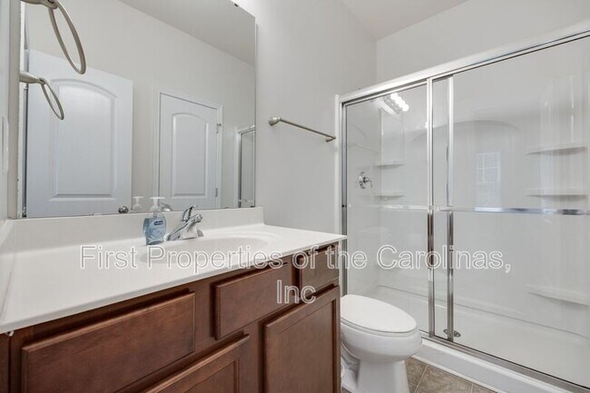Building Photo - 1430 Harpers Inlet Dr
