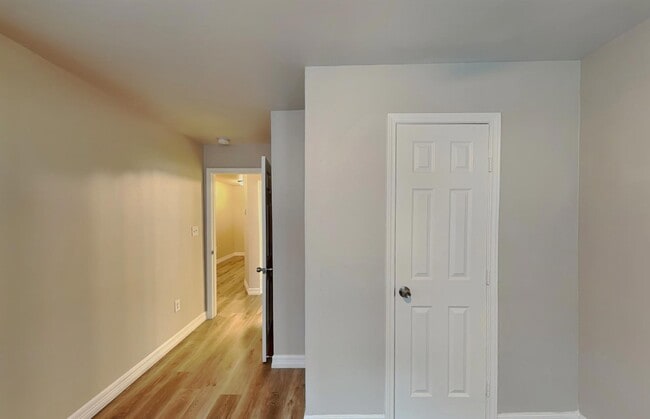 Building Photo - Charming 4-Bedroom Retreat Designed for Everyday Comfort