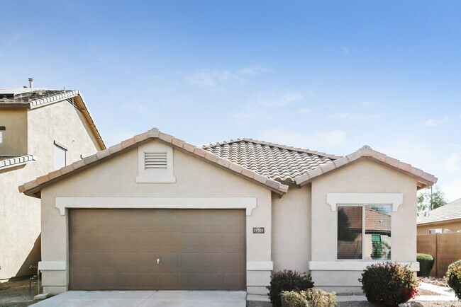 Building Photo - 19305 N Tara Ln