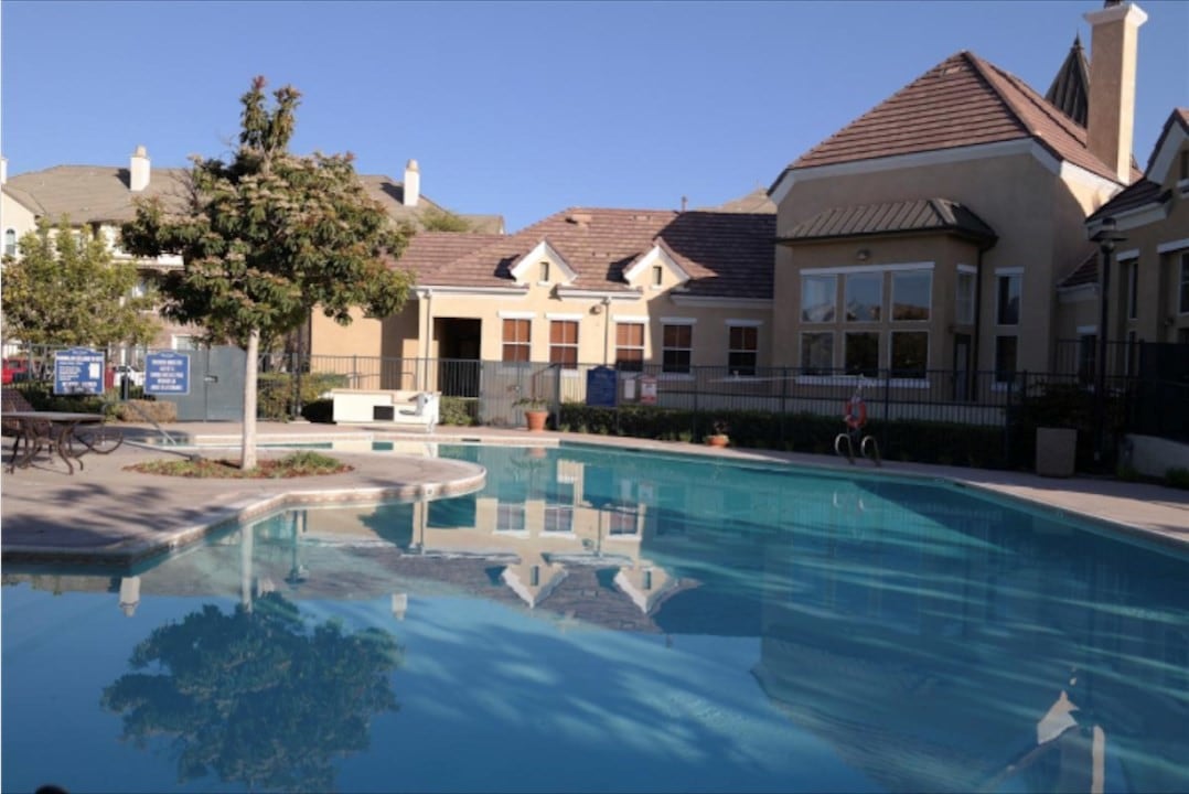 Pool - 1875 Cannes Pl