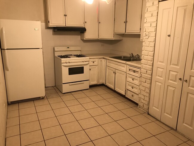 Building Photo - 1510 McKool Ave