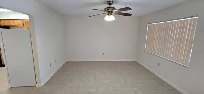 Building Photo - 107 Van Allen Ave NW