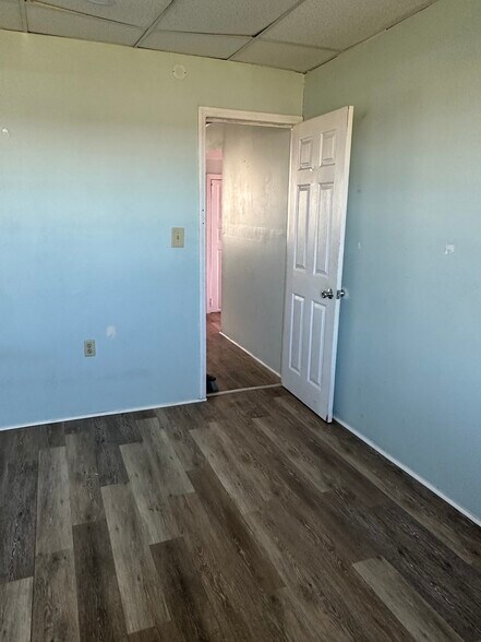 Building Photo - 2385 Main St