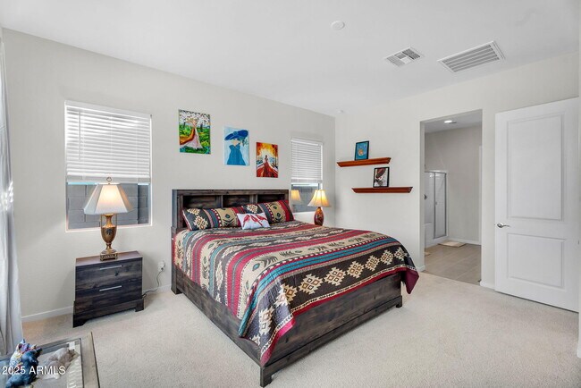 Building Photo - 866 W Flatiron Trl