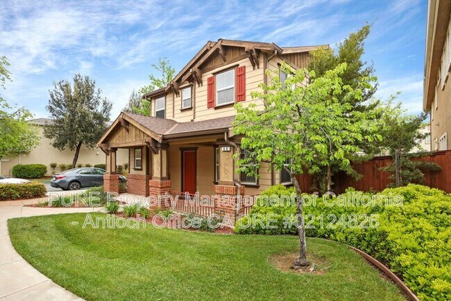 Building Photo - 60 Xena Court