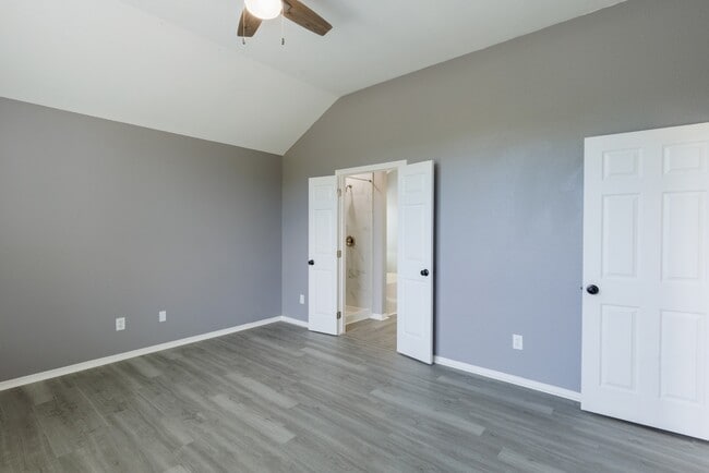 Building Photo - 4831 Chase More Dr