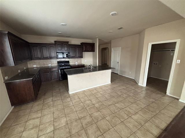 Building Photo - 6909 Cloudcroft Ln