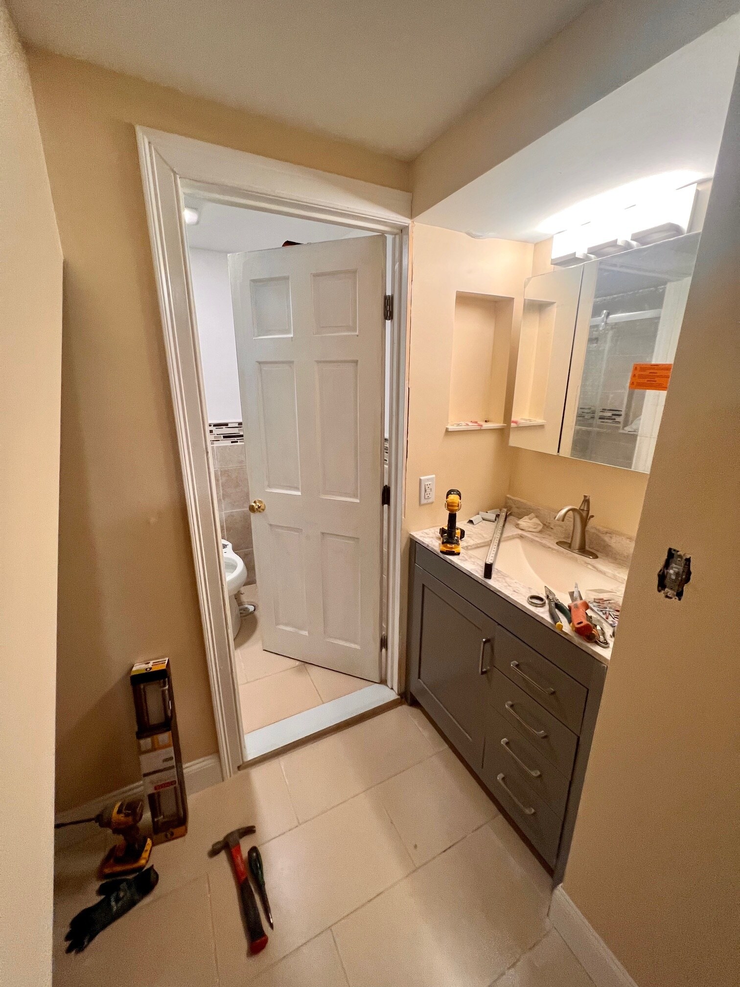 Building Photo - 51 Beacon St