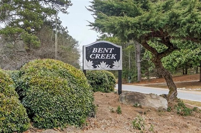 Building Photo - 5205 Maltdie Ct NE