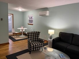 Building Photo - 1413 Grace St