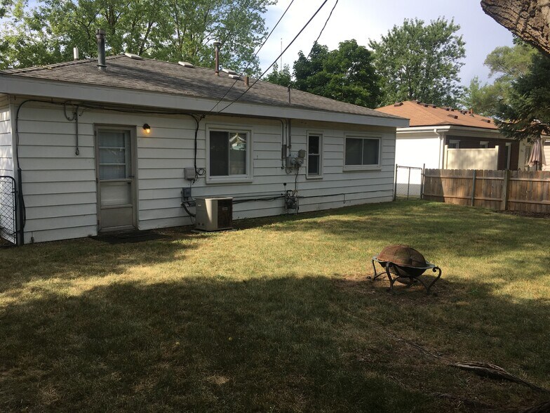 backyard - 42018 Firwood Dr