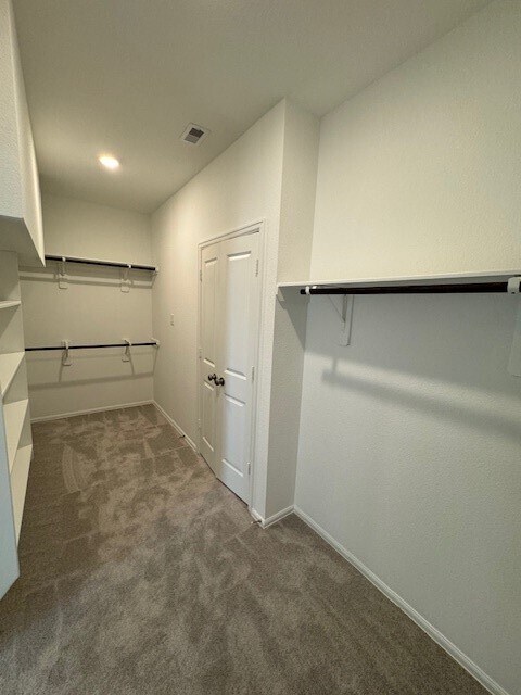 Building Photo - 7707 Iris Peak Dr