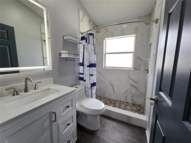 Building Photo - 10117 Somersby Dr
