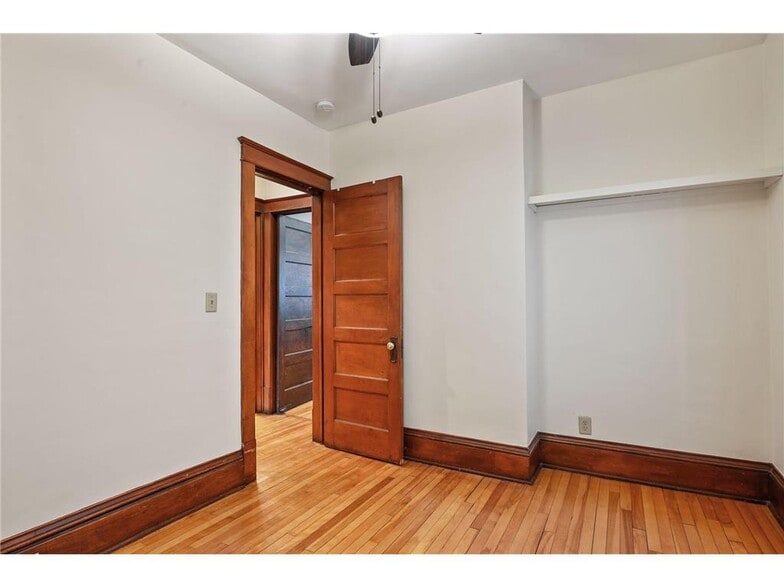 Building Photo - 3117 Fremont Ave S